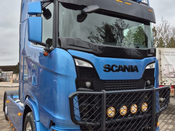 SCANIA 770S FULL vzduch, plná výbava, ALU, rámy, Retarder, nez. klima,